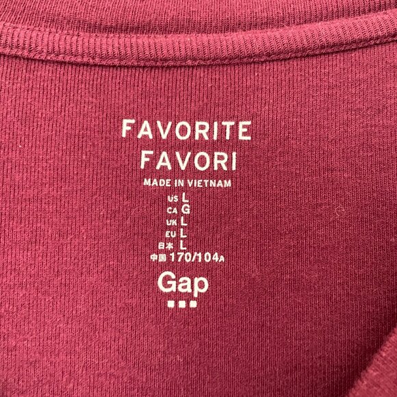 GAP Favorite Tee, V-Neck, Size L, Maroon - Picture 4 of 4